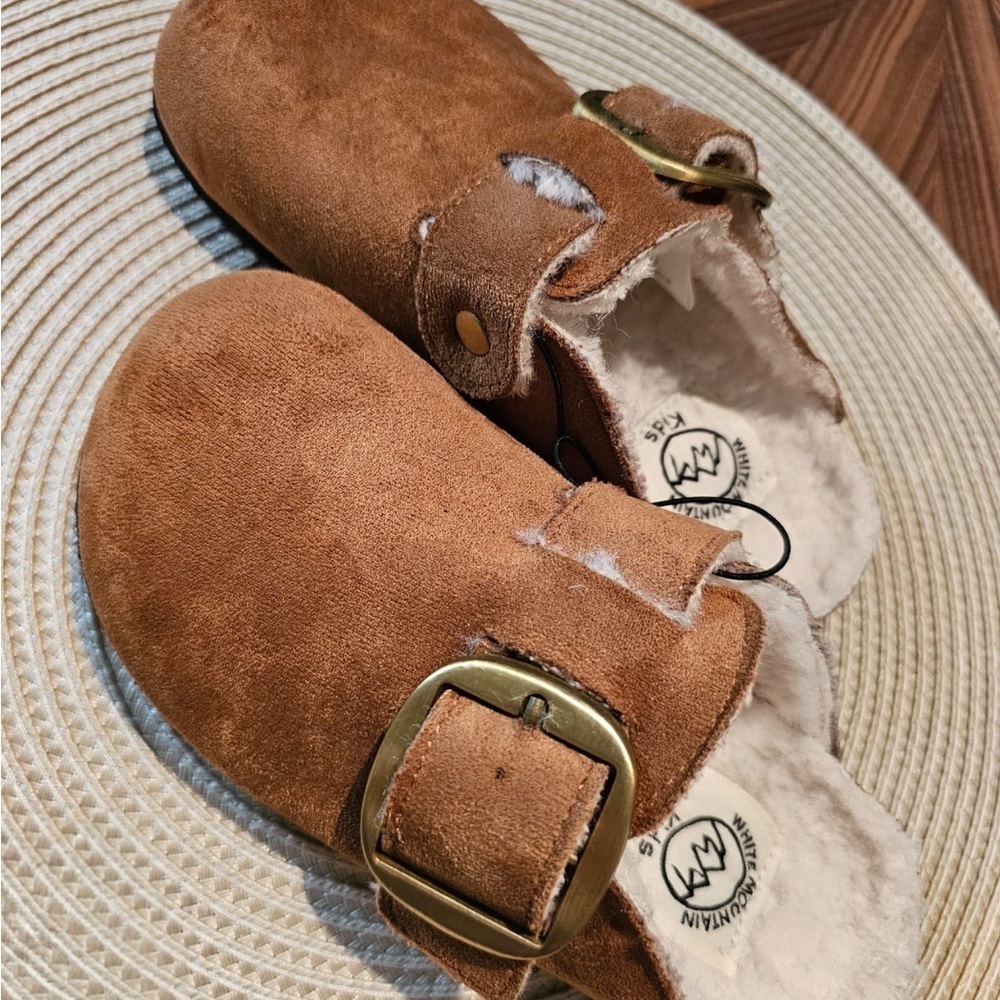White Mountain Kids Brown Suede Slippers Size 13 - Picture 3 of 4